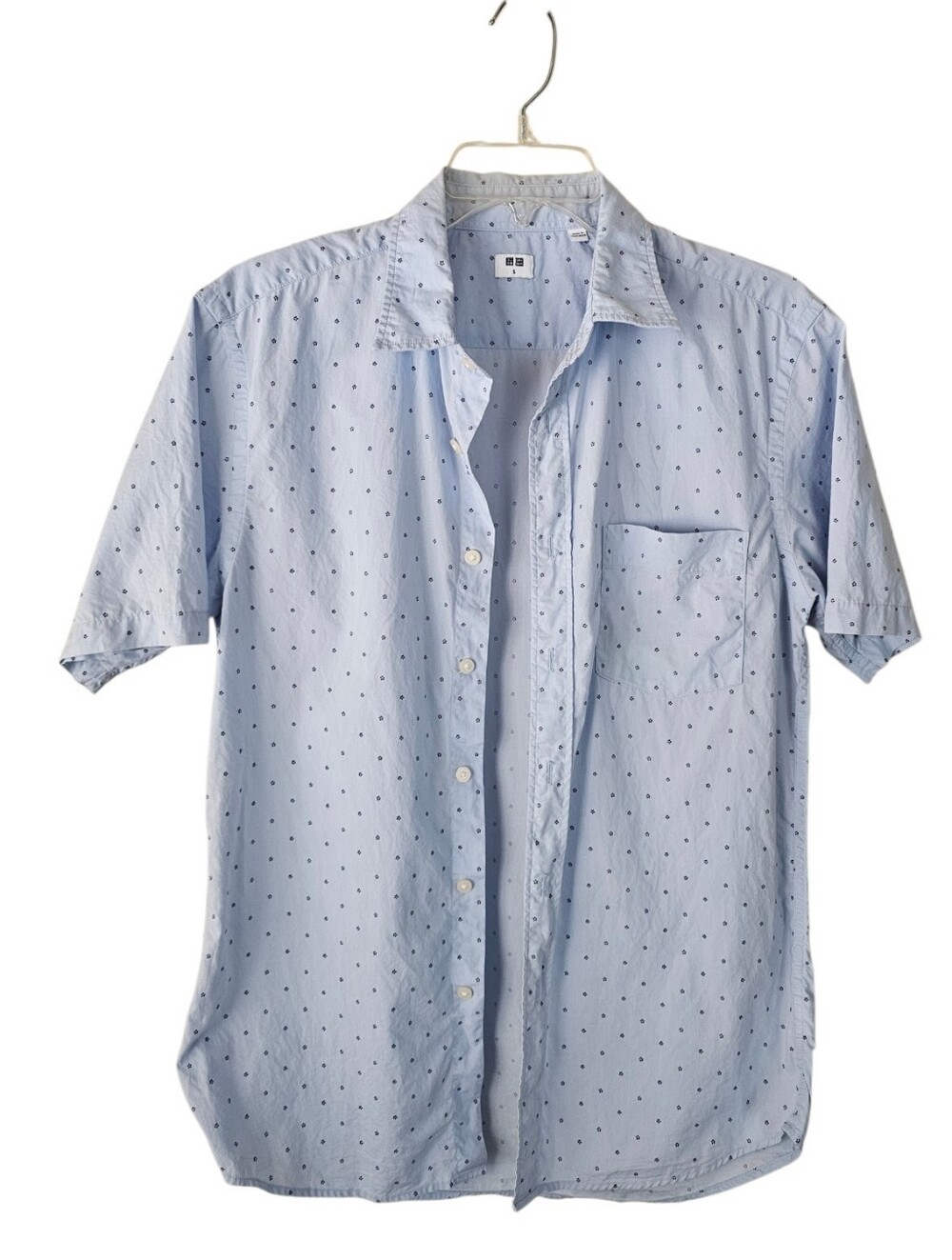 Uniqlo Light Blue Short-Sleeve Print Shirt